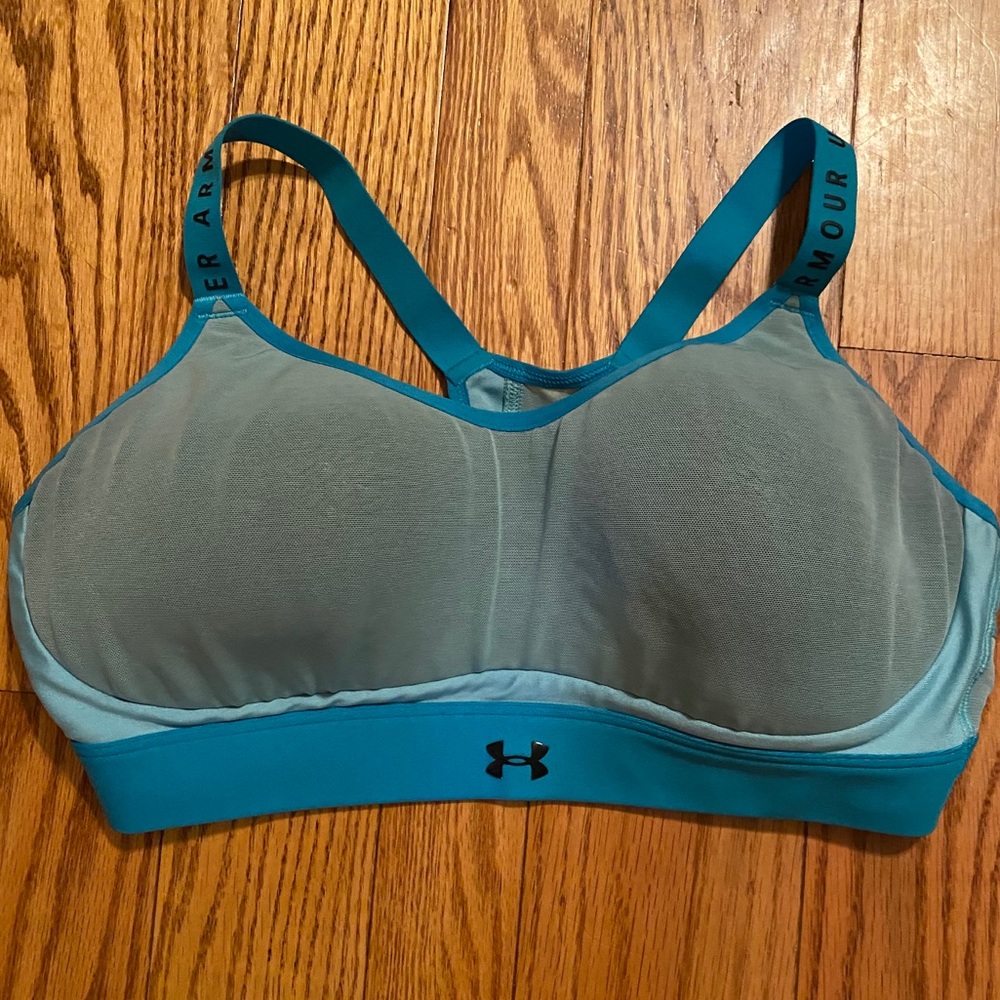 Sports bra